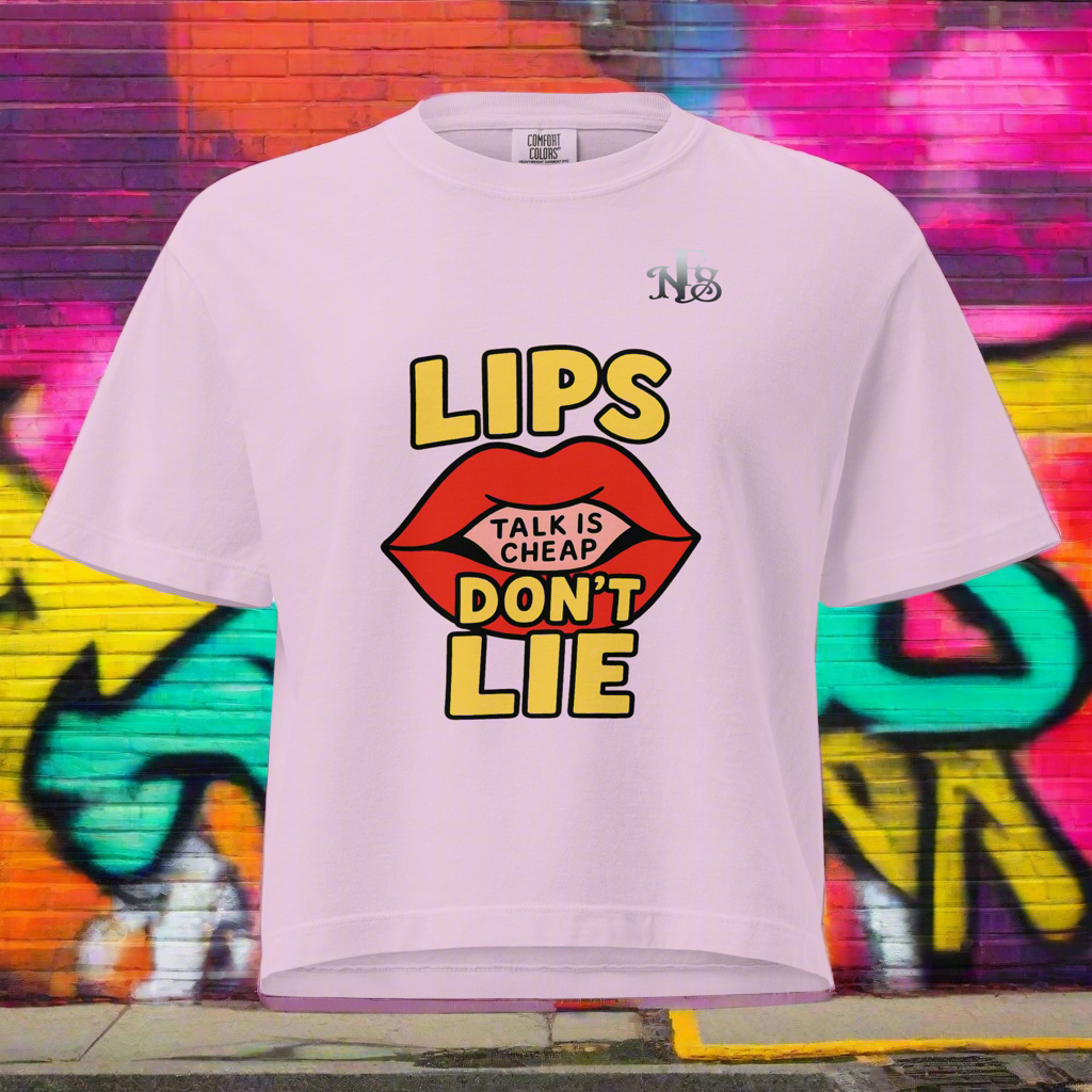 Lippen lügen nicht. Schweres, kastenförmiges T-Shirt für Damen
